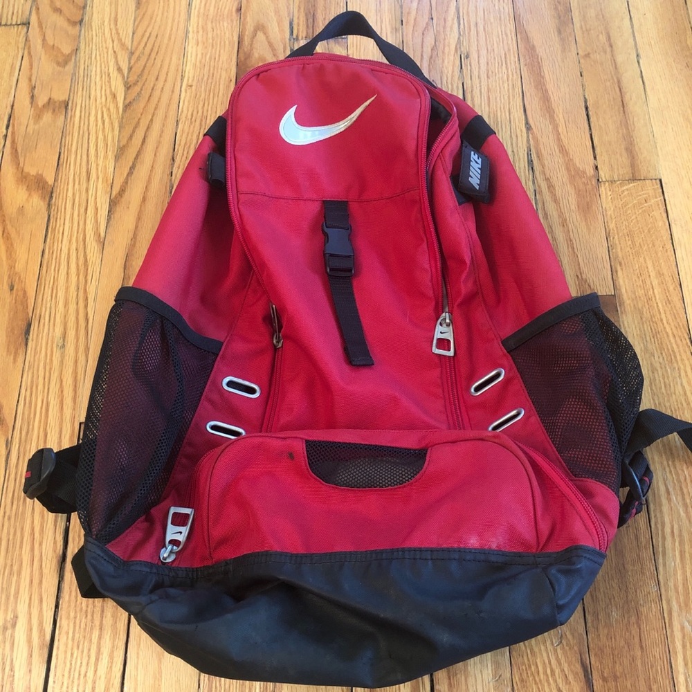NIKE BACKPACK